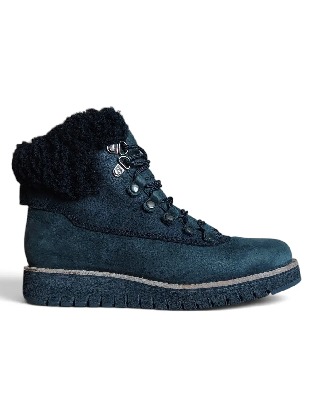 Cole Haan Women's Grandexplore Cozy Fleece Waterproof Hiker Boots Size 5B